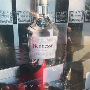 Meet your Posher, Timothy